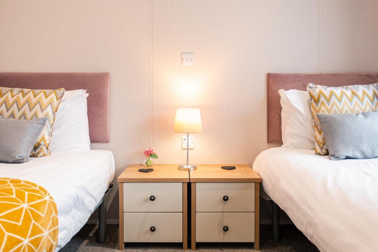 Kinship With Hot Tub Lodge *
